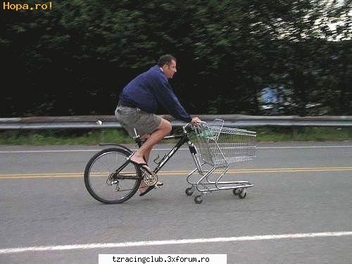 m'am gandit sa deschid acest topic pt a ne amuza putin :) poze haioase cu biciclete si biciclisti