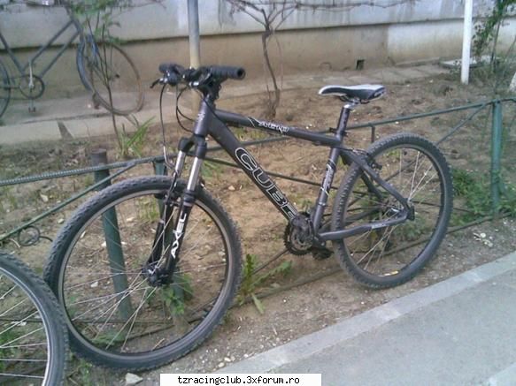 de curand am o noua bicicleta, cube acid, din de viteze, totul viitor as vrea sa schimb cu unele de